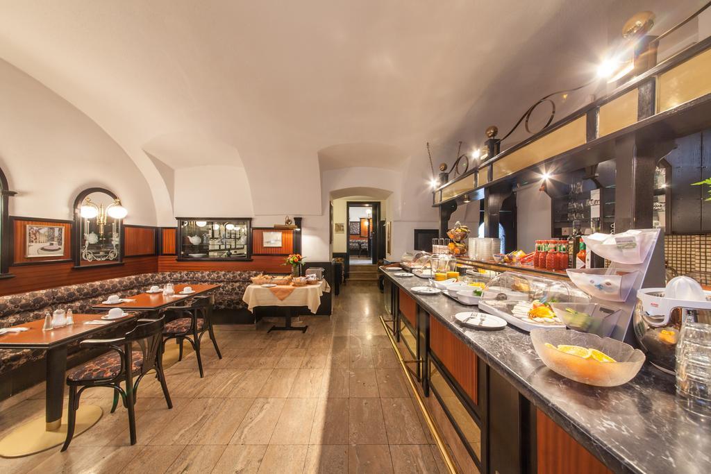 Novum Hotel Cristall Wien Messe Екстер'єр фото