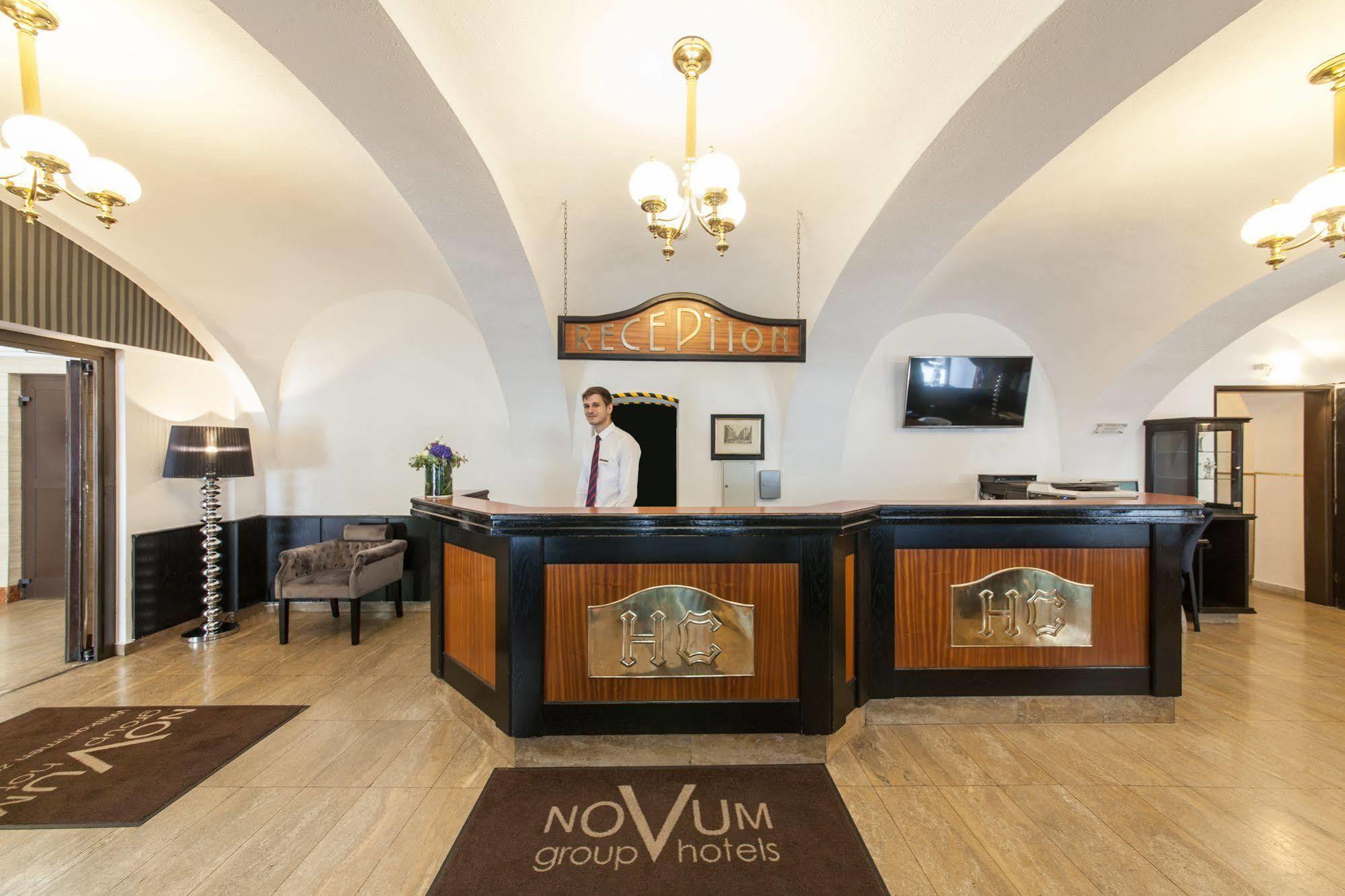 Novum Hotel Cristall Wien Messe Екстер'єр фото