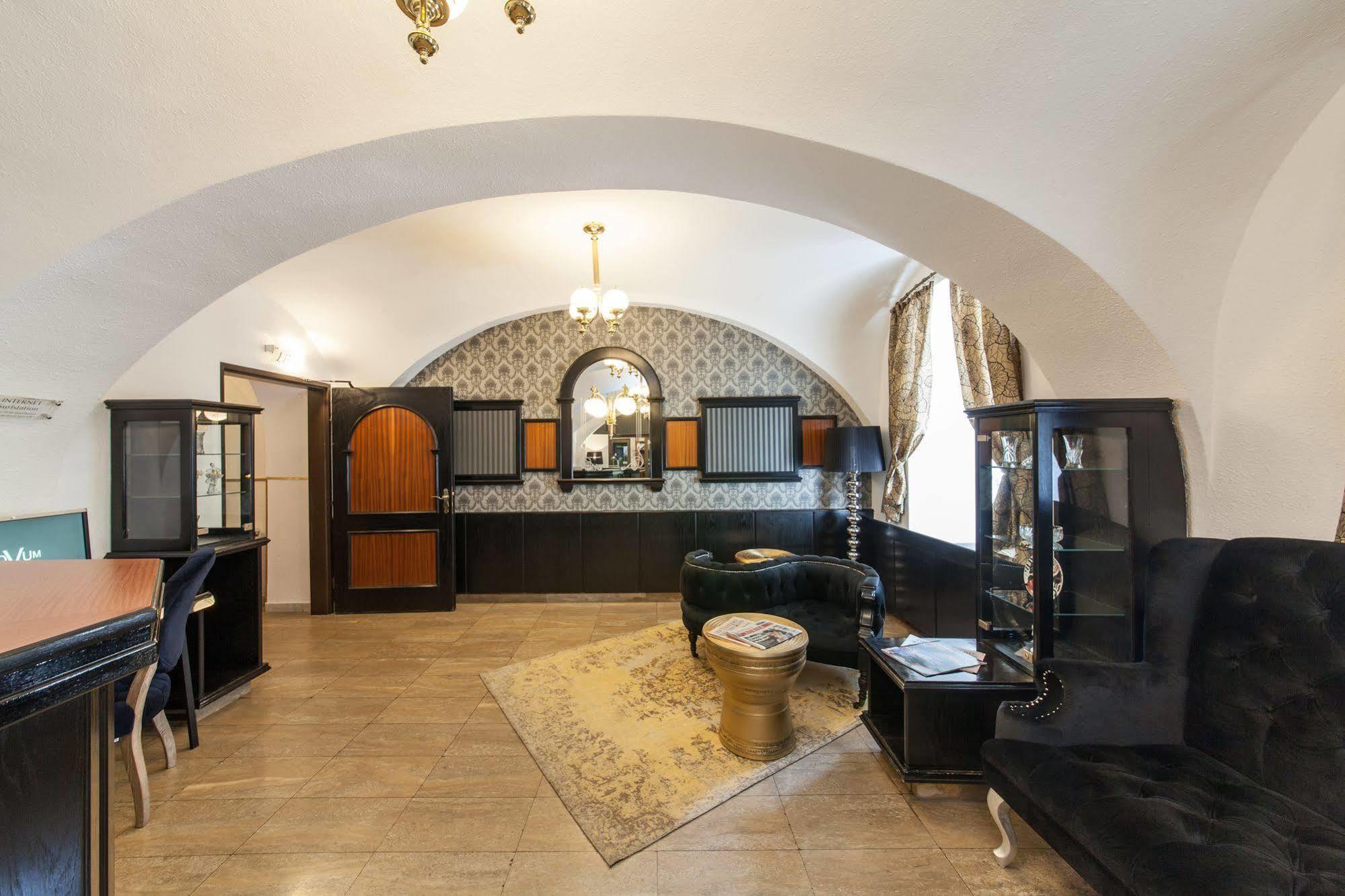 Novum Hotel Cristall Wien Messe Екстер'єр фото