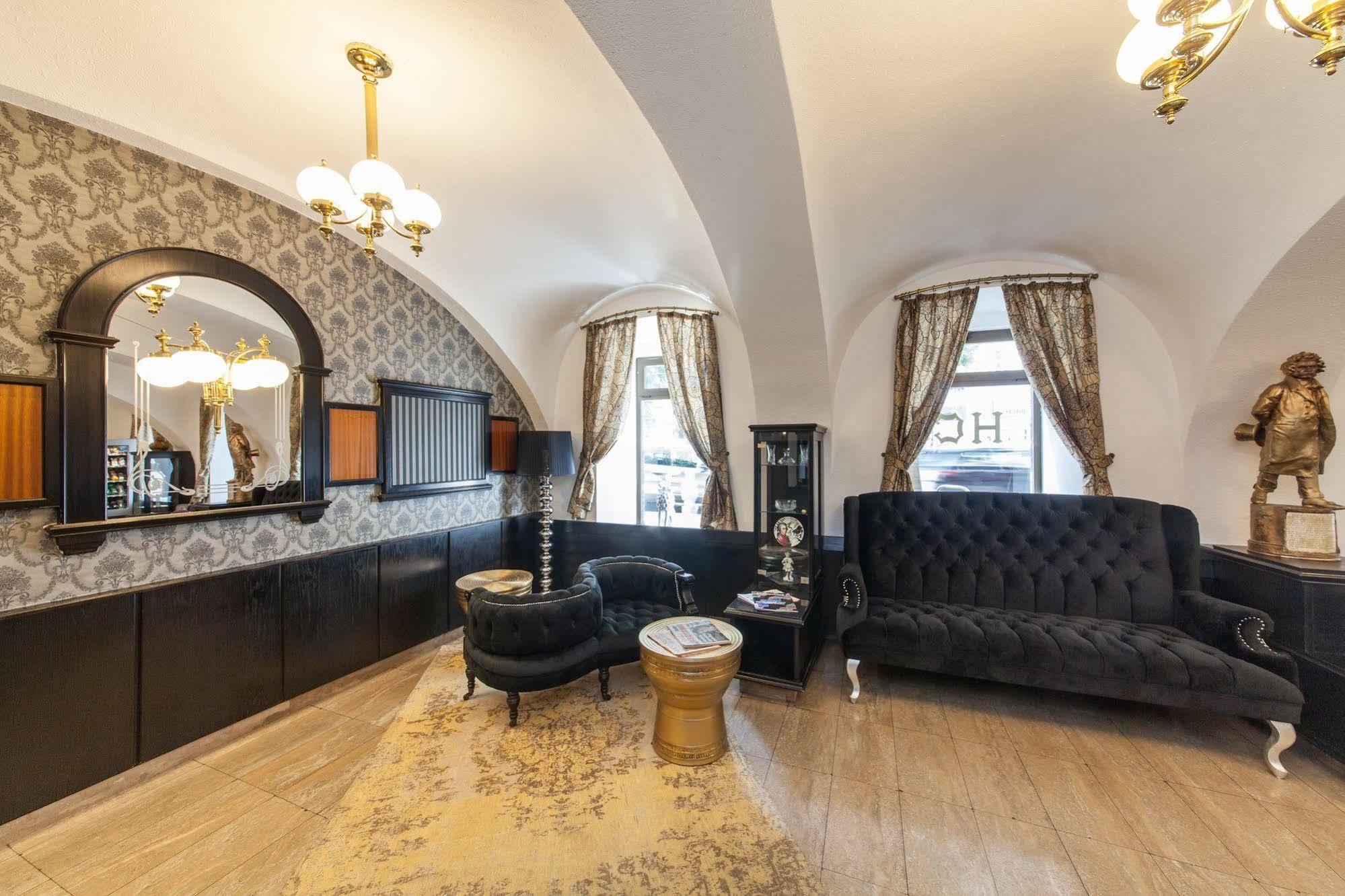 Novum Hotel Cristall Wien Messe Екстер'єр фото