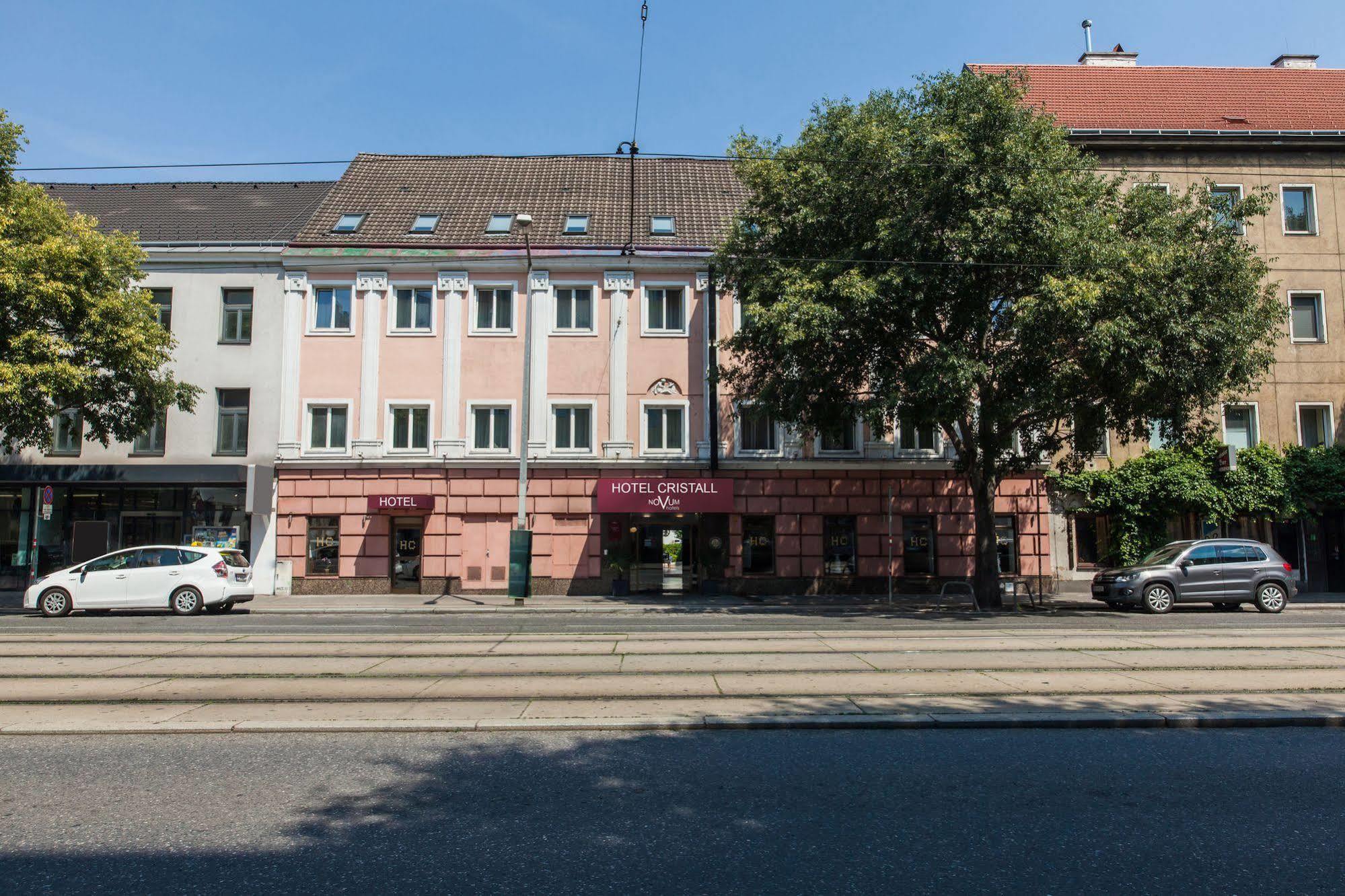 Novum Hotel Cristall Wien Messe Екстер'єр фото